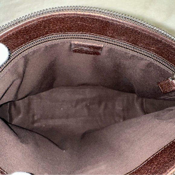 100% Authentic Gucci GG Monogram Canvas Crossbody Bag - Picture 13 of 16